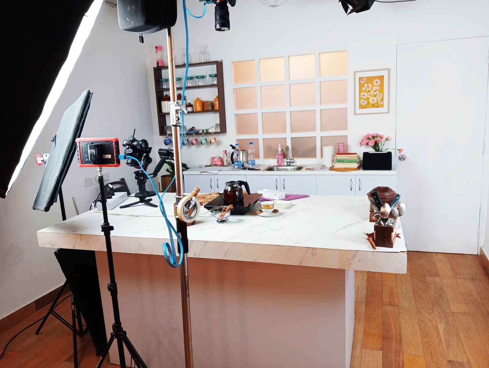 kitchen studio set available with lights by Swastika films New Delhi